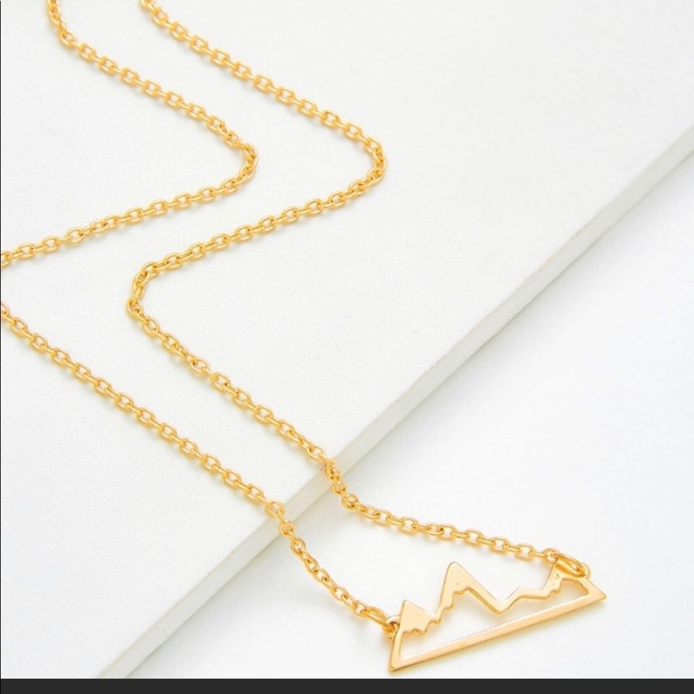 Gold Mountain Peak Dainty Necklace (J7)